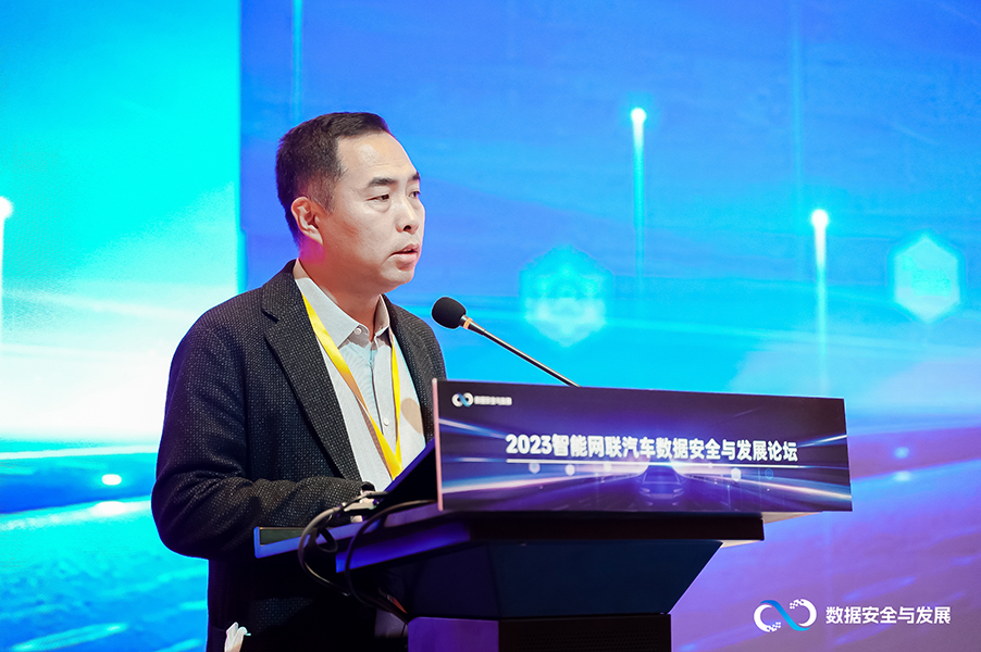 唐建国.JPG 唐建国.JPG